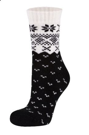 Cozy Winter Patterned Socks - Laska